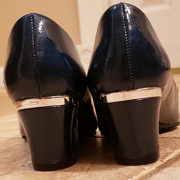 Blue Heels with Silver Details - Picture 3 of 8